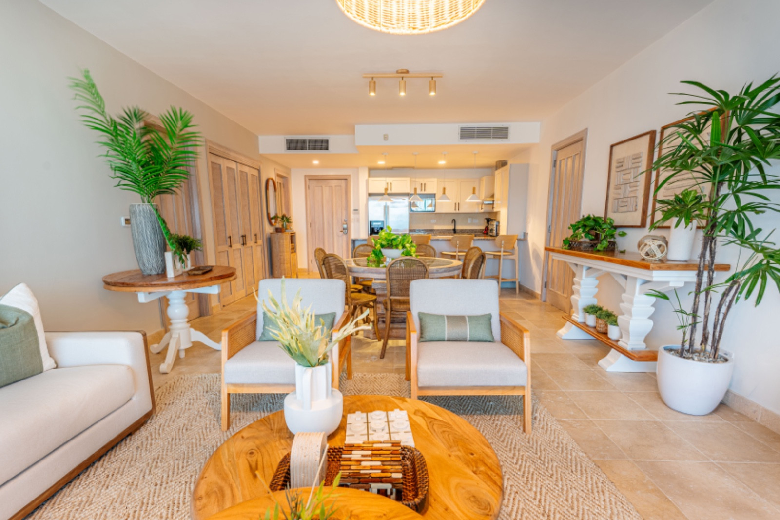 WhatsAppImage2024-11-25at12