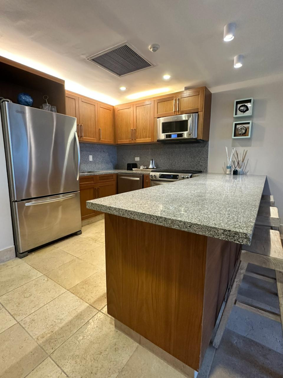 WhatsAppImage2025-12-13at10