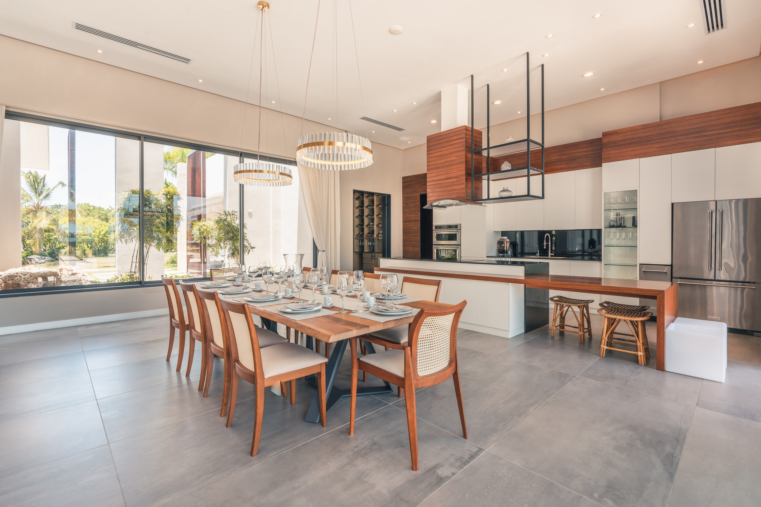 DSC00679DSC00679-HDR