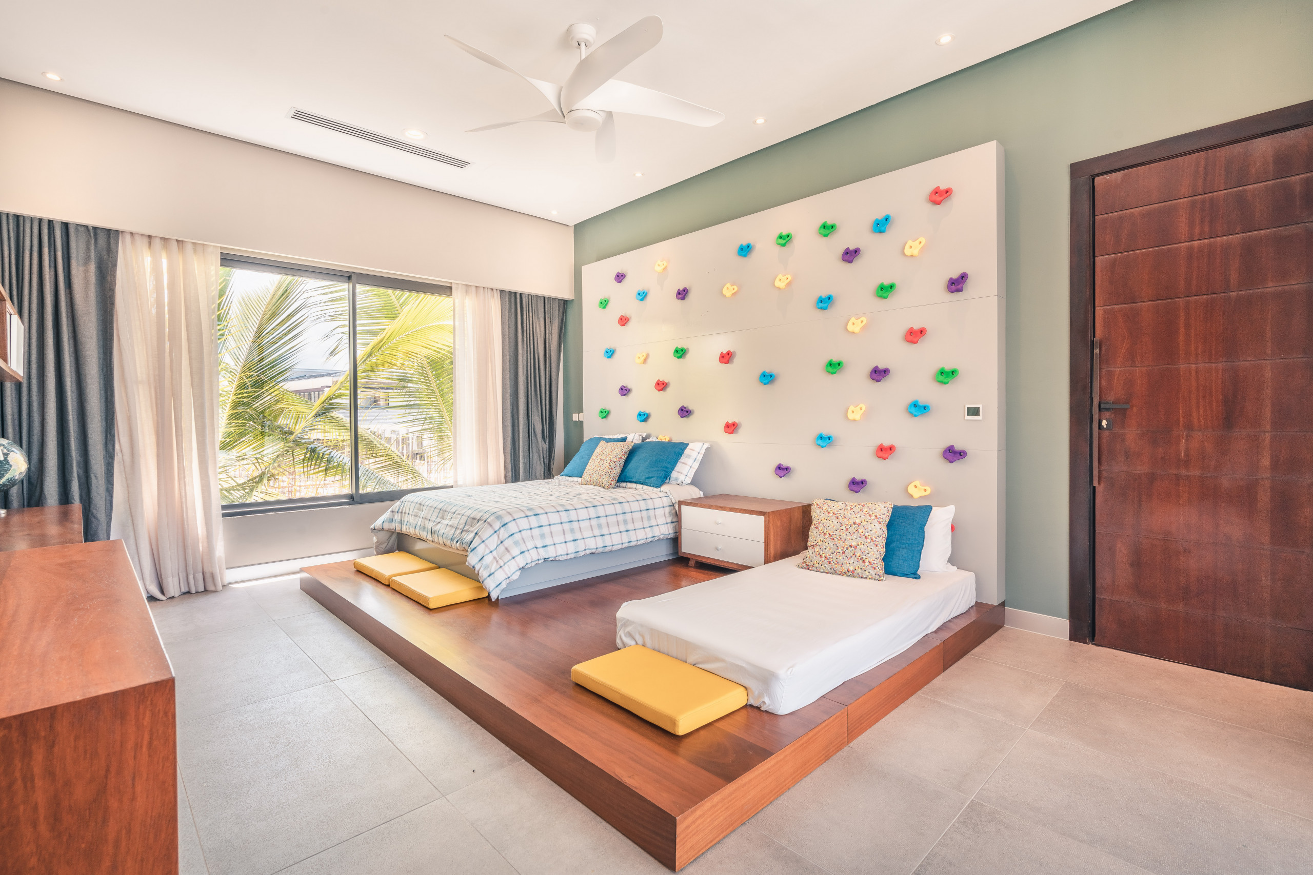 DSC00808DSC00808-HDR