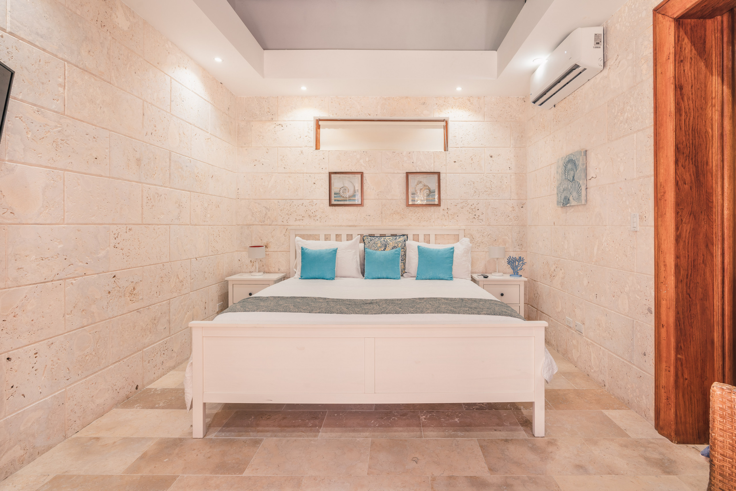 DSC00485DSC00485-HDR