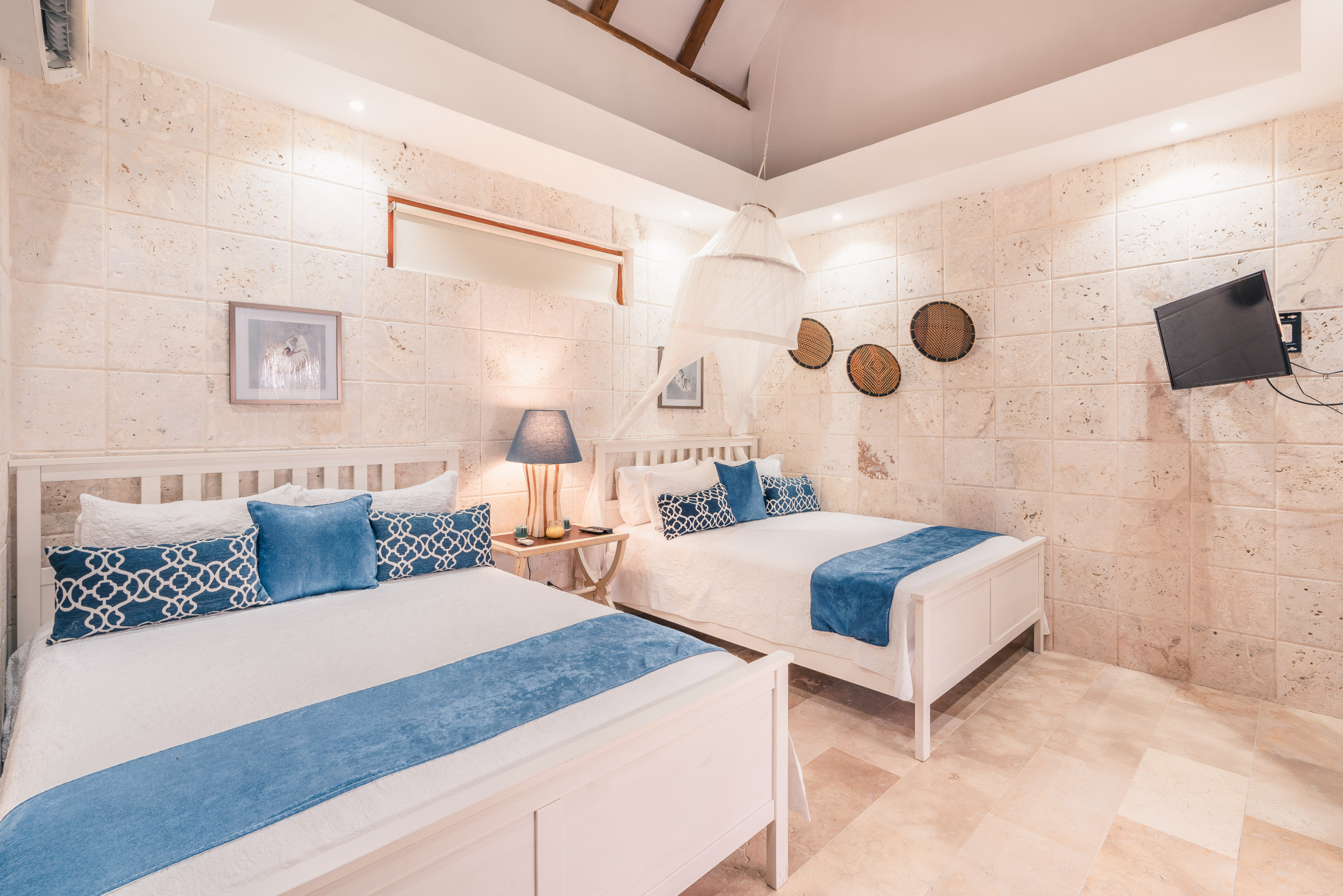 DSC00479DSC00479-HDR