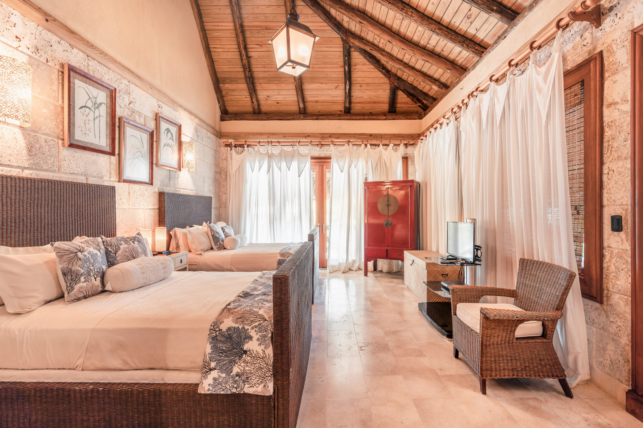 DSC00441DSC00441-HDR