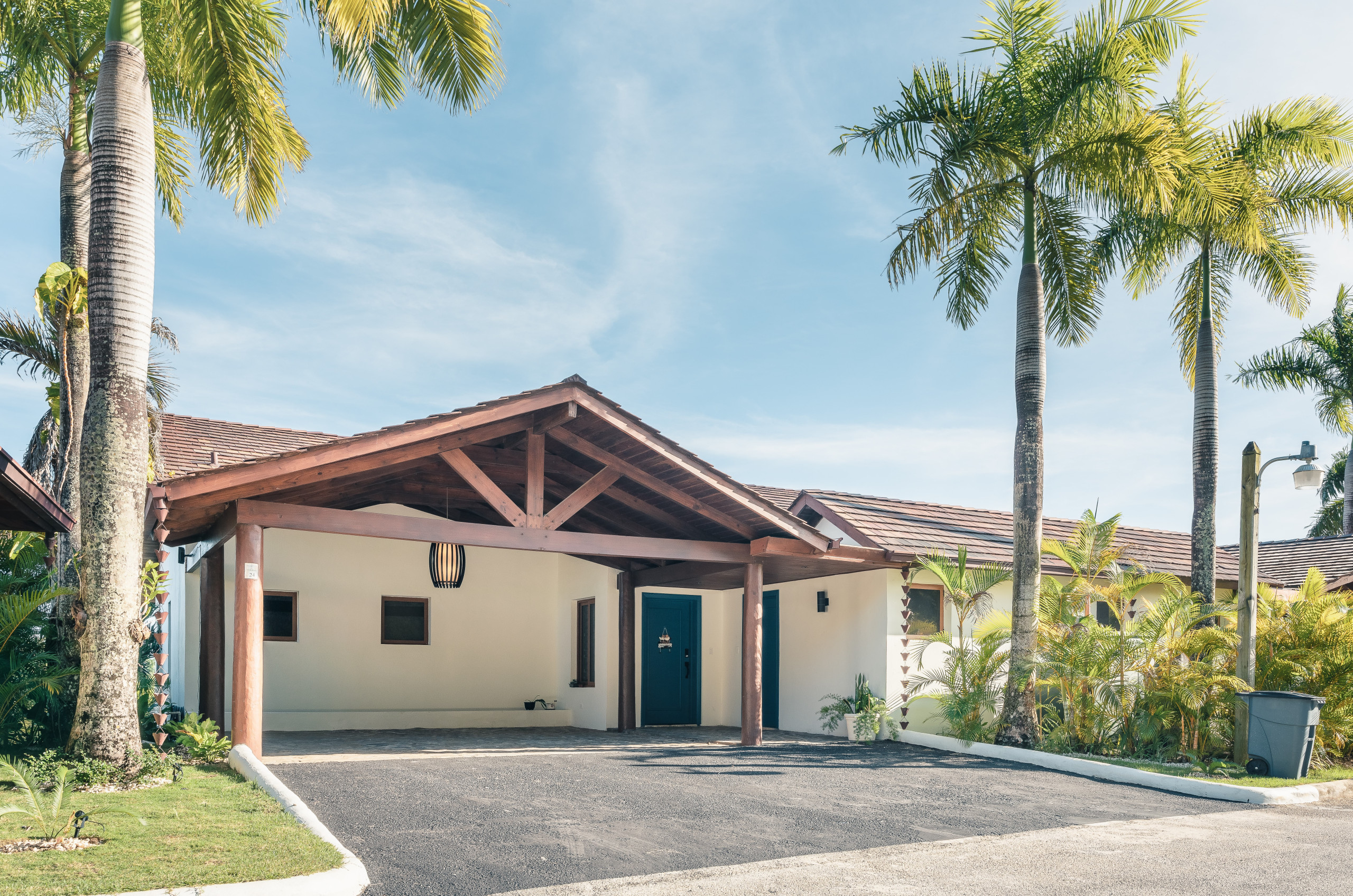 DSC01159DSC01159-HDR