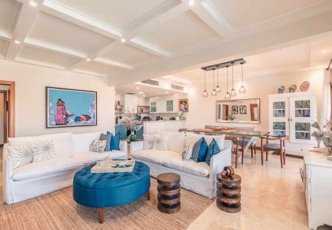 DSC01030DSC01030-HDR