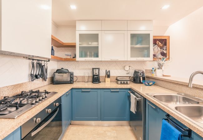 DSC01053DSC01053-HDR