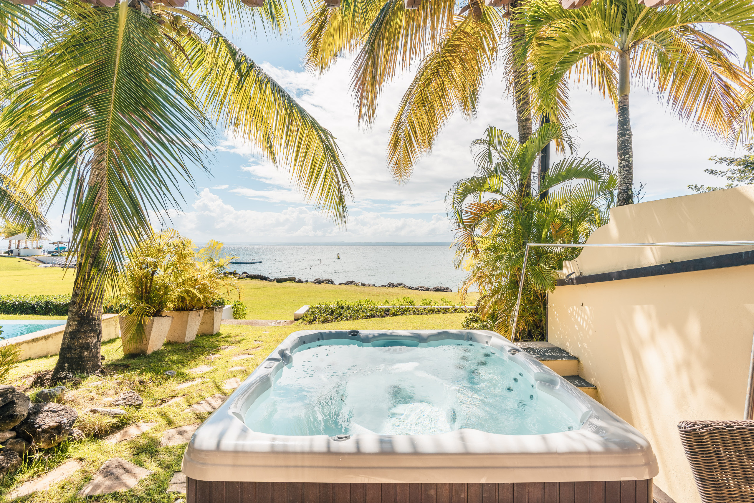 DSC08393DSC08393-HDR