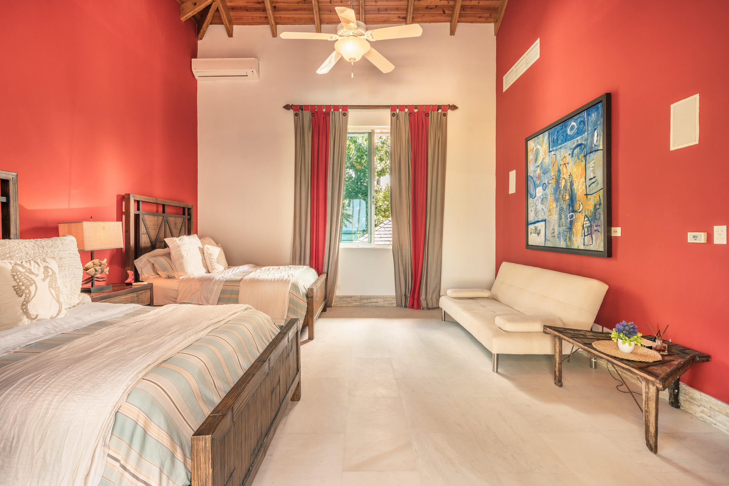 DSC08906DSC08906-HDR_7807x5207