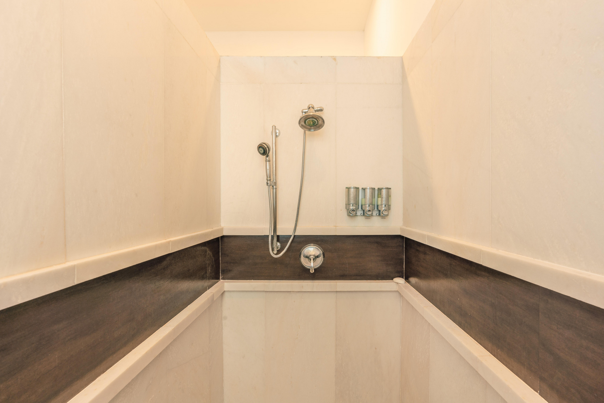 DSC08729DSC08729-HDR_7551x5037