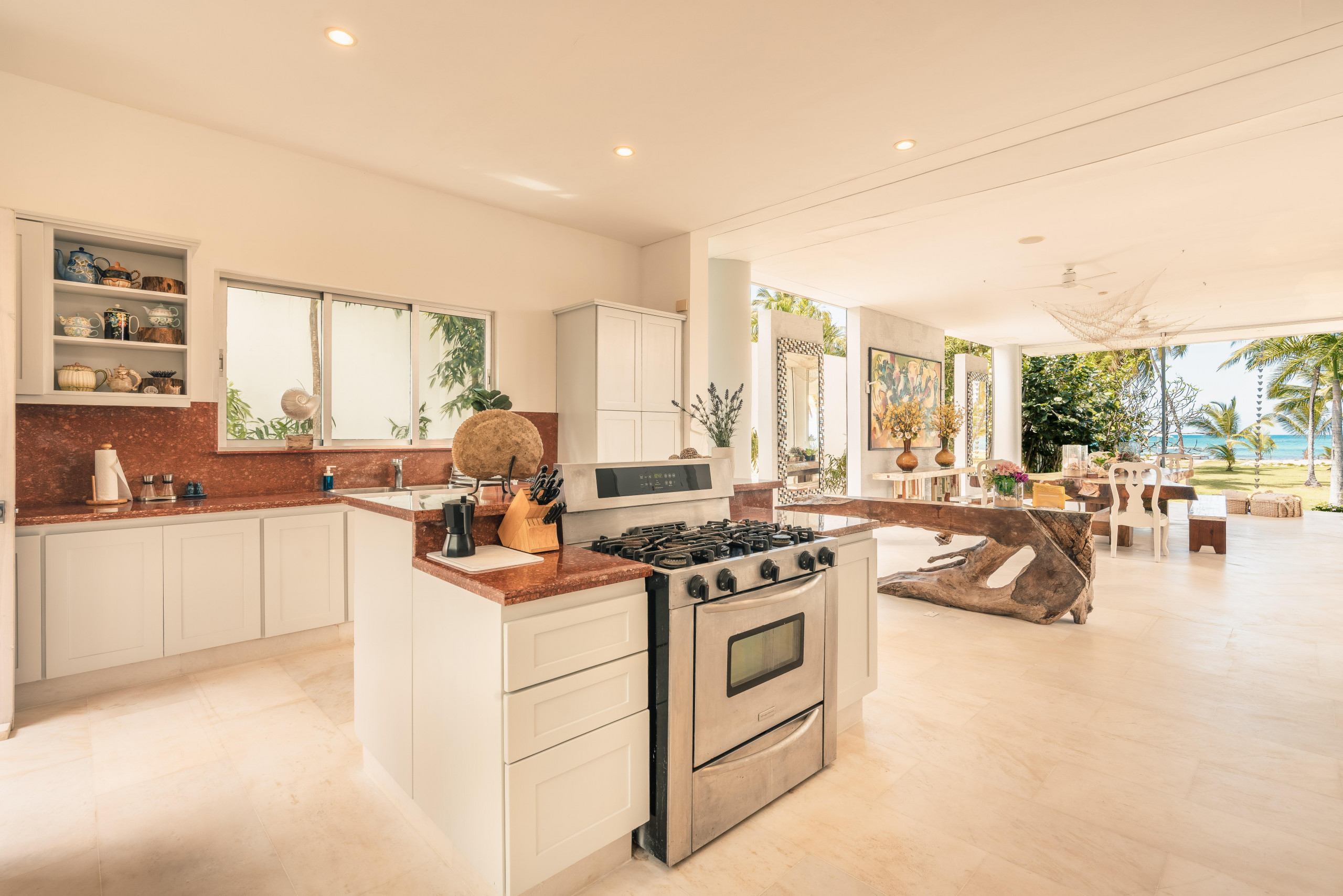 DSC08748DSC08748-HDR_7674x5119