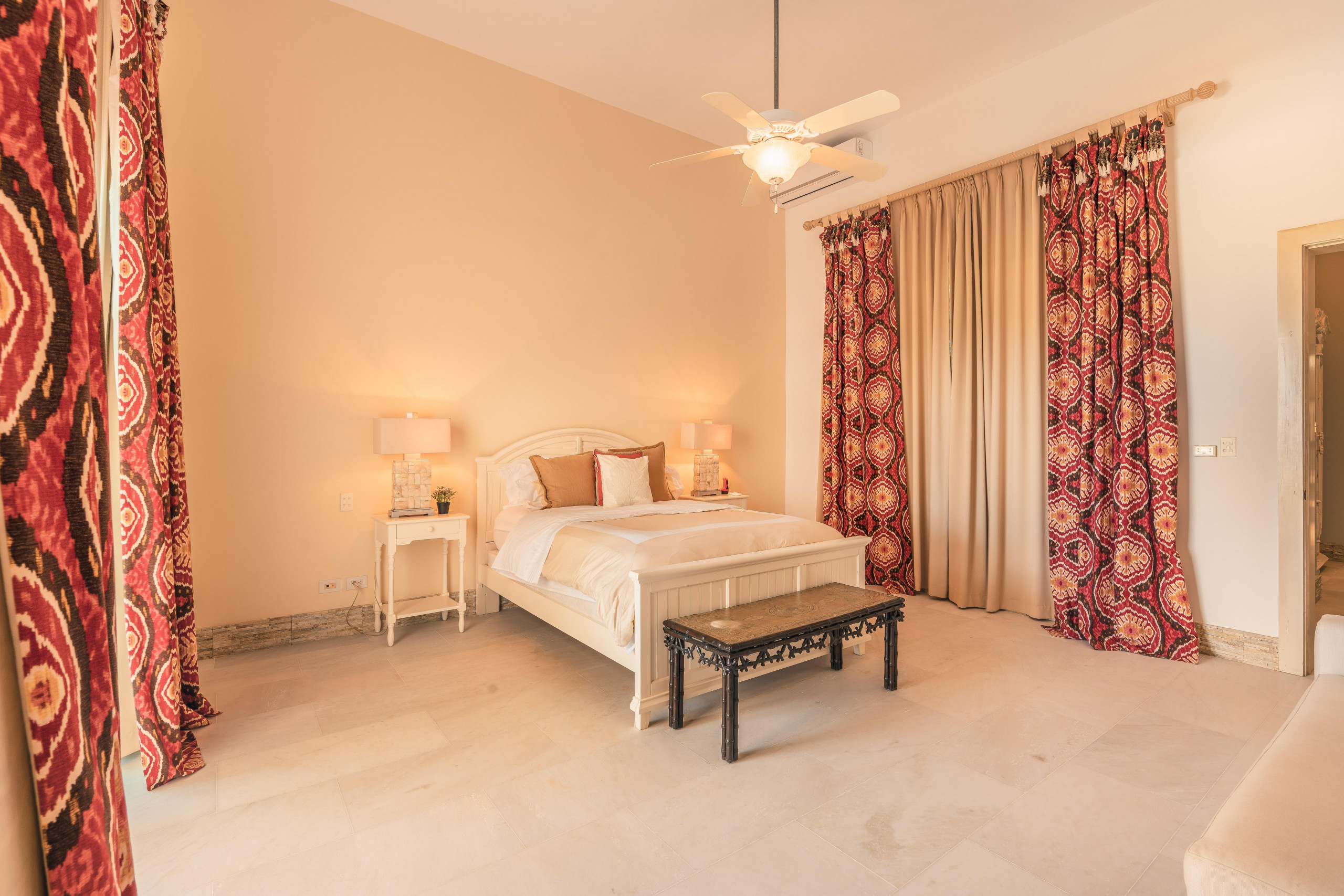 DSC08710DSC08710-HDR_7816x5213