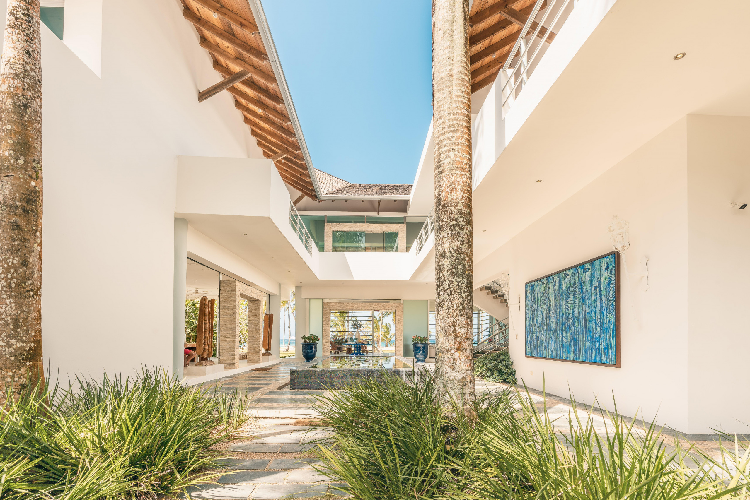 DSC08816DSC08816-HDR_7145x4766