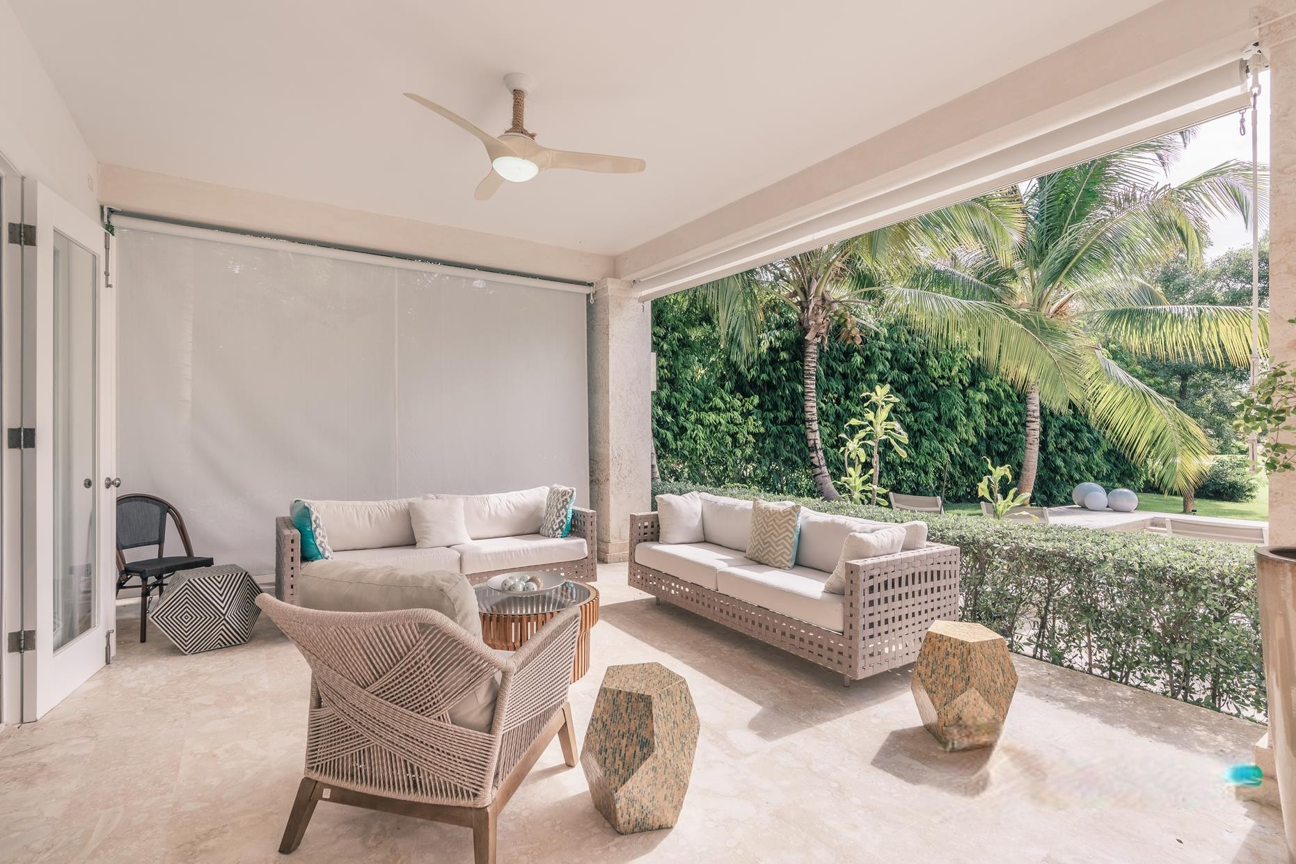 DSC01548DSC01548-HDRCopy