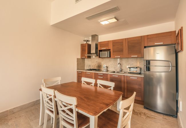 DSC09679DSC09679-HDR