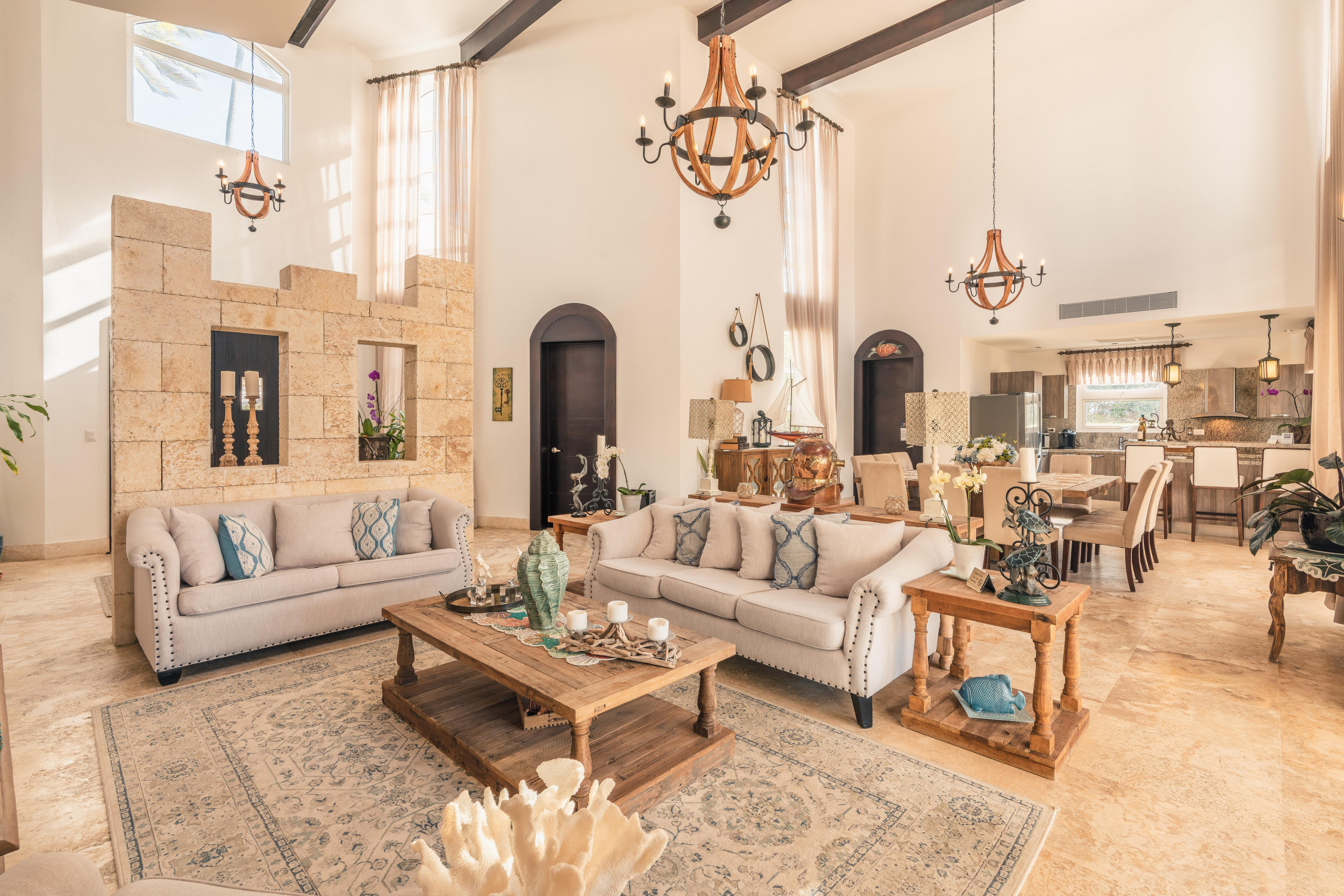 DSC00058DSC00058-HDR_7819x5215