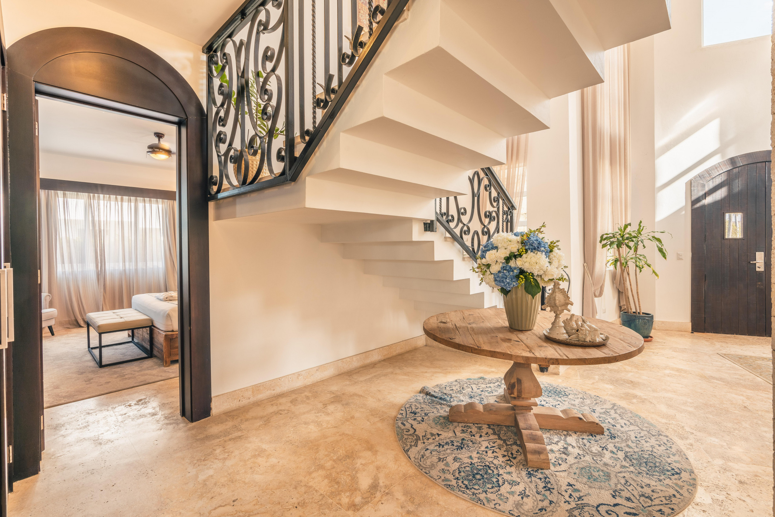 DSC00063DSC00063-HDR_7898x5268