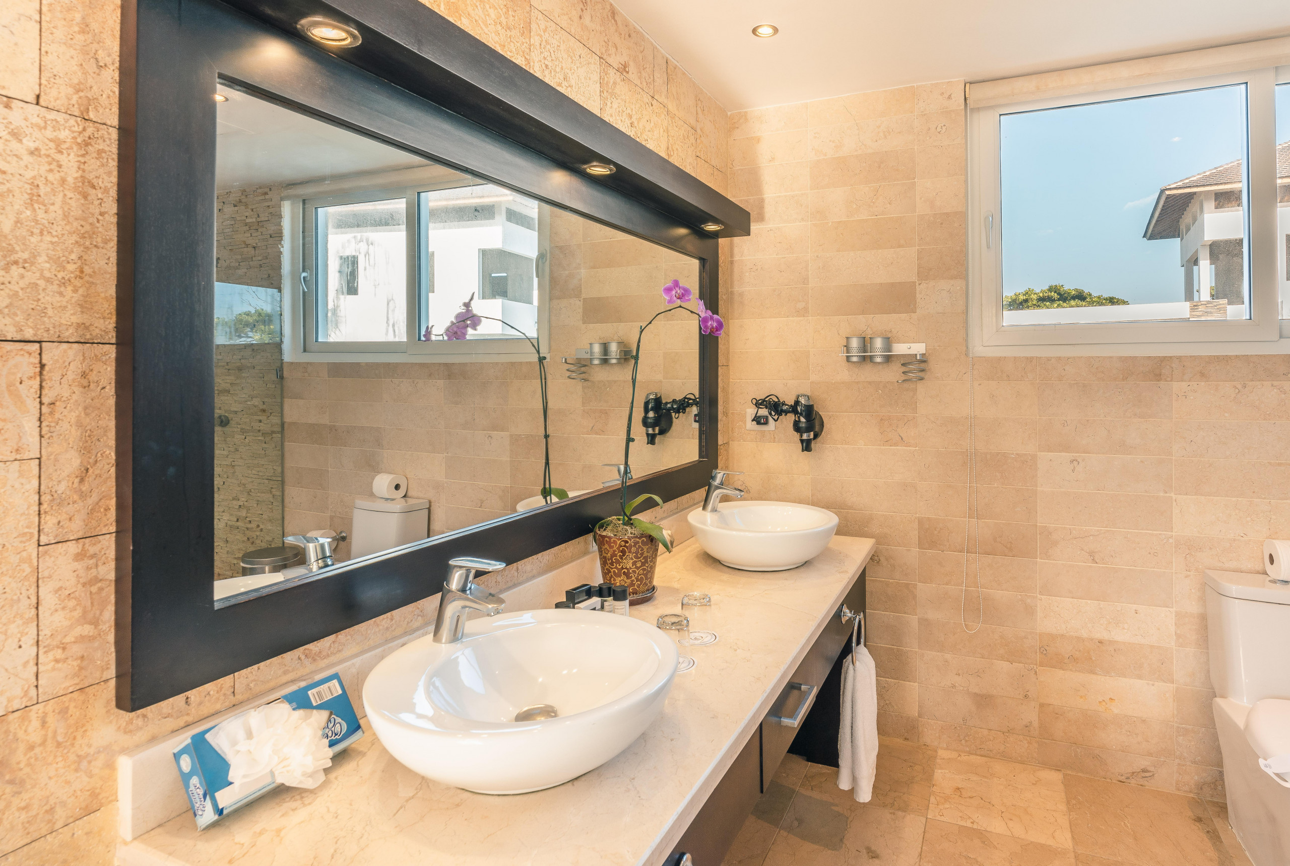 DSC00159DSC00159-HDR_6812x4574