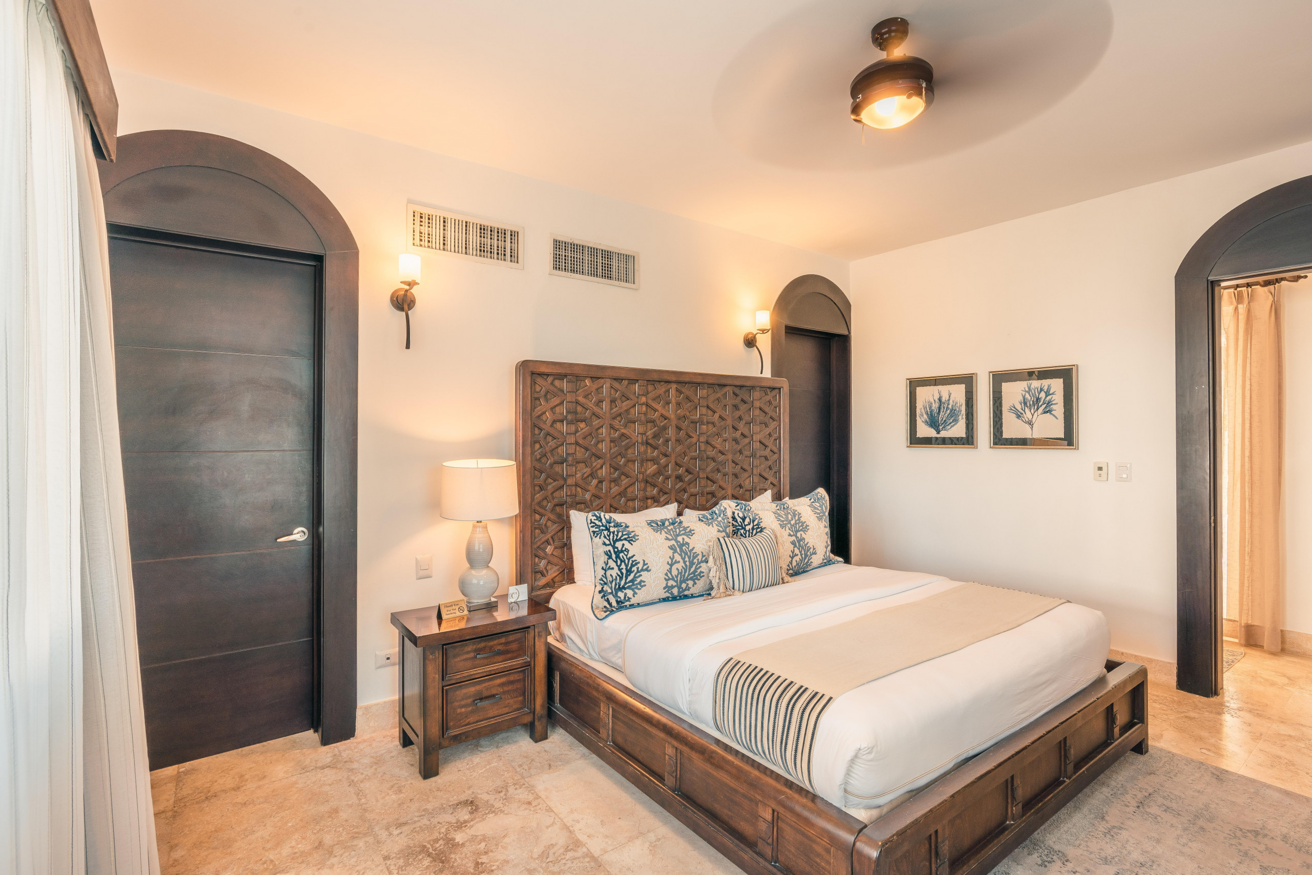 DSC00092DSC00092-HDR_7664x5112