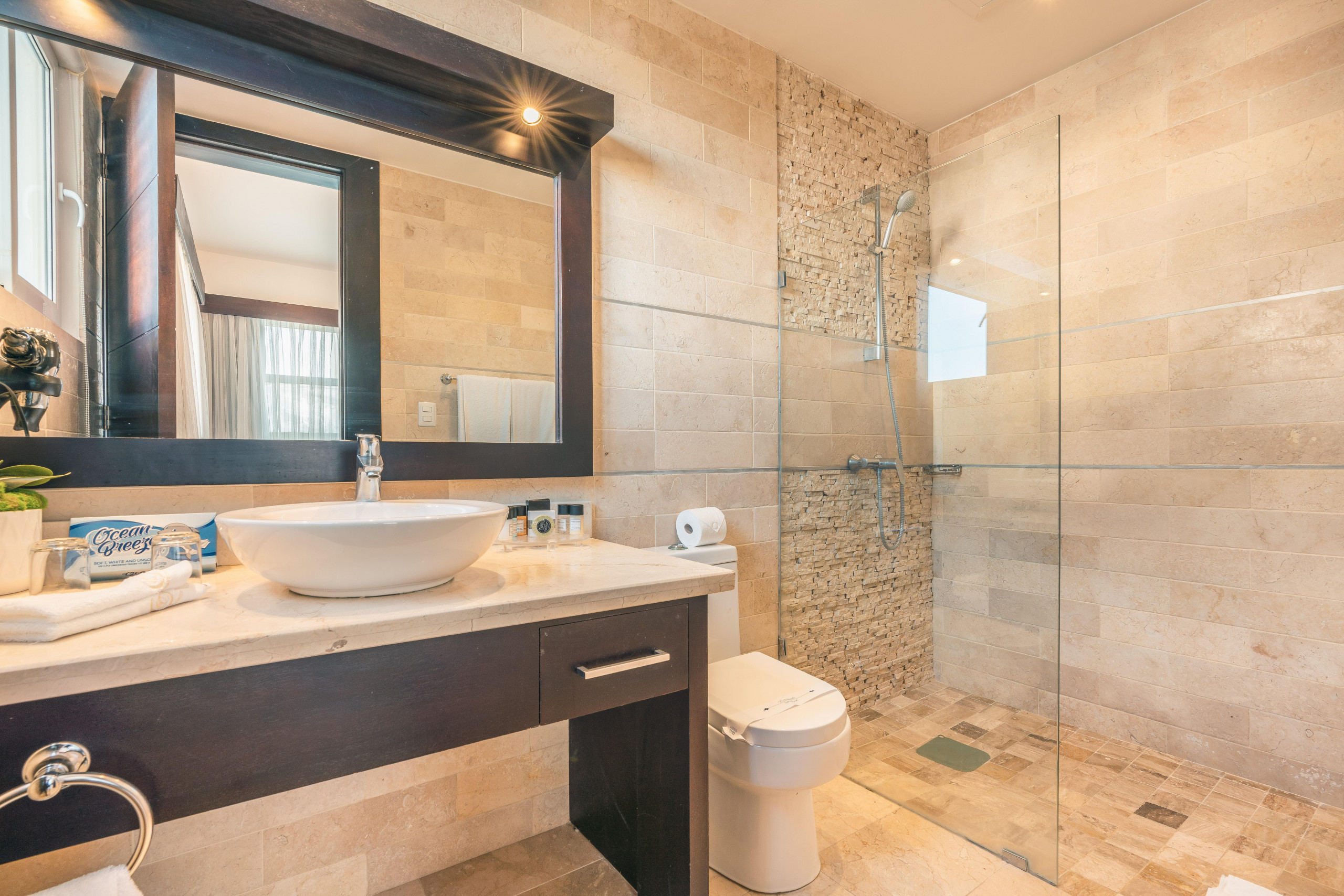 DSC00098DSC00098-HDR_7800x5203