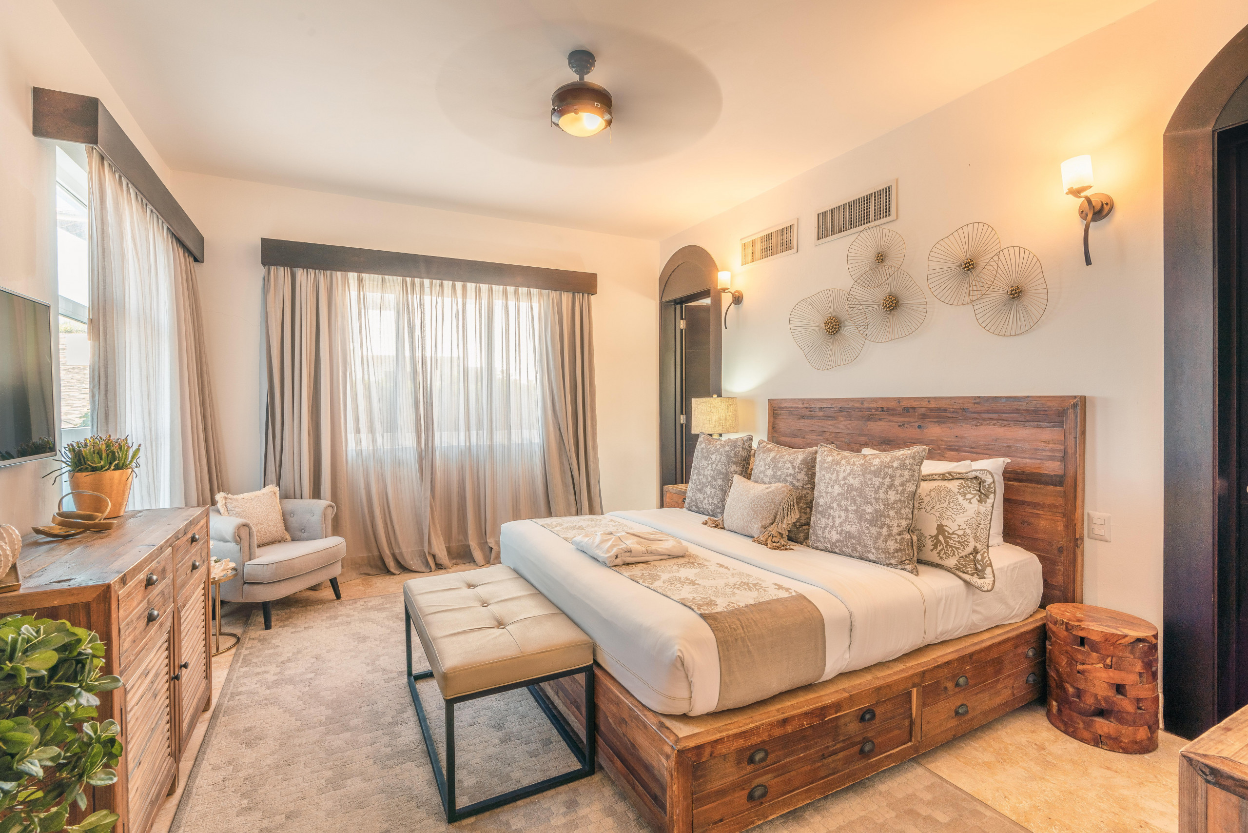 DSC00068DSC00068-HDR_7877x5254