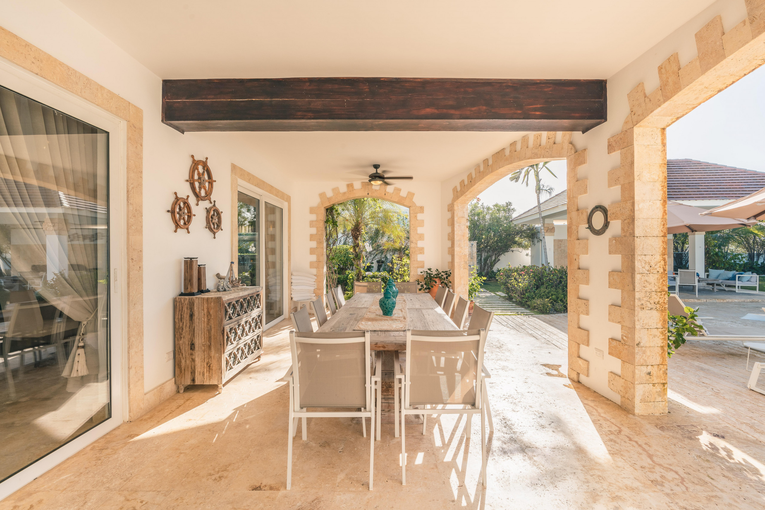 DSC00194DSC00194-HDR_7909x5275