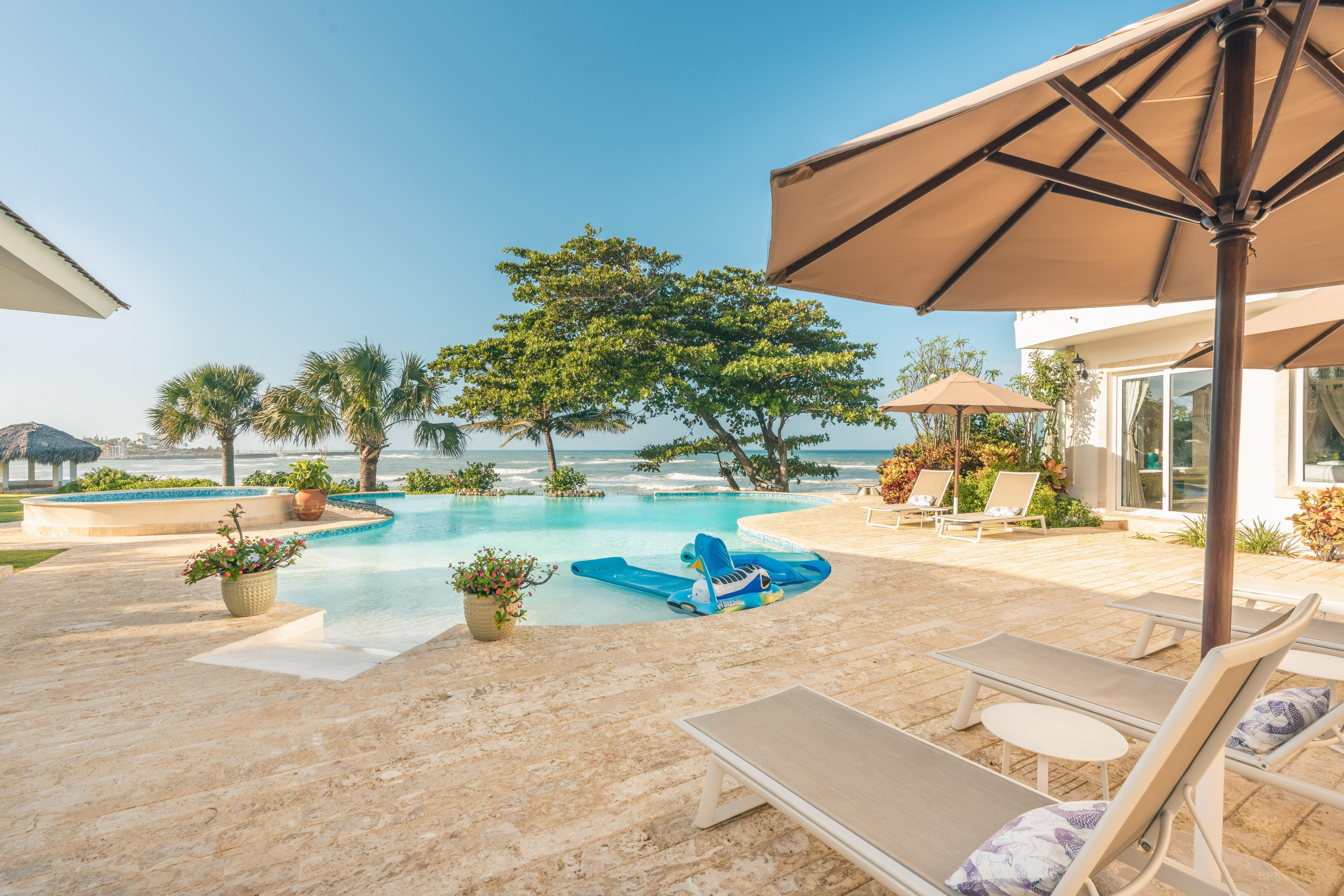 DSC00214DSC00214-HDR_7878x5255