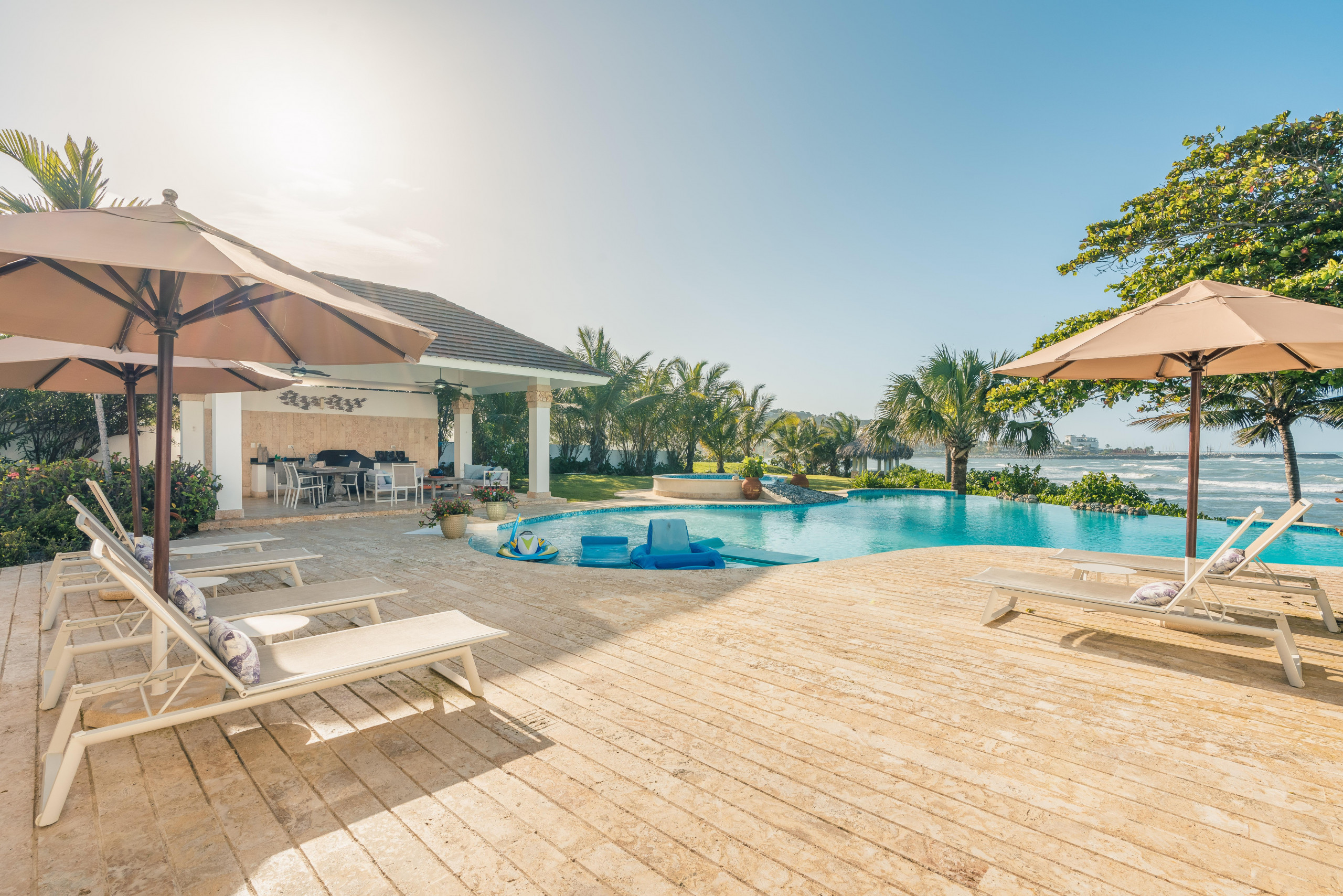 DSC00209DSC00209-HDR_7877x5254