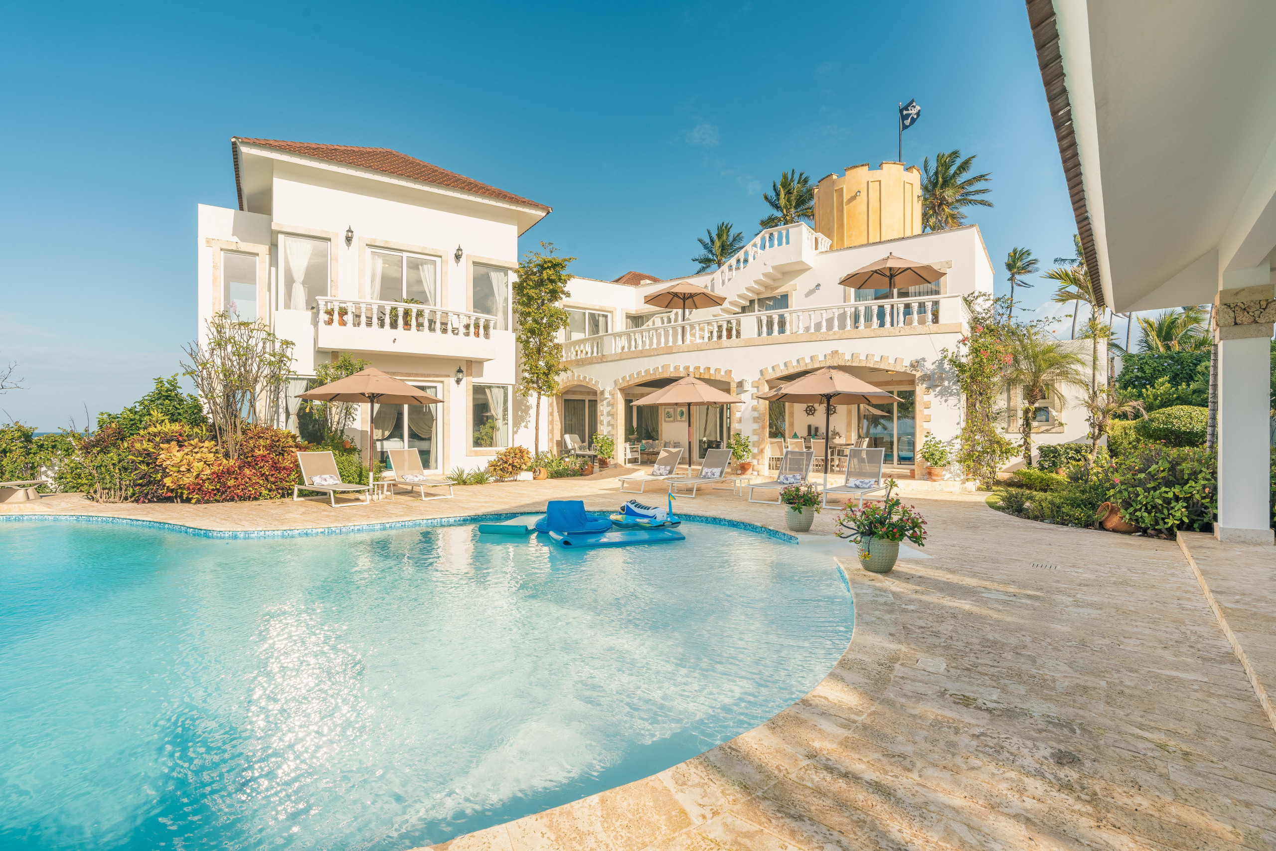 DSC00234DSC00234-HDR_7892x5264