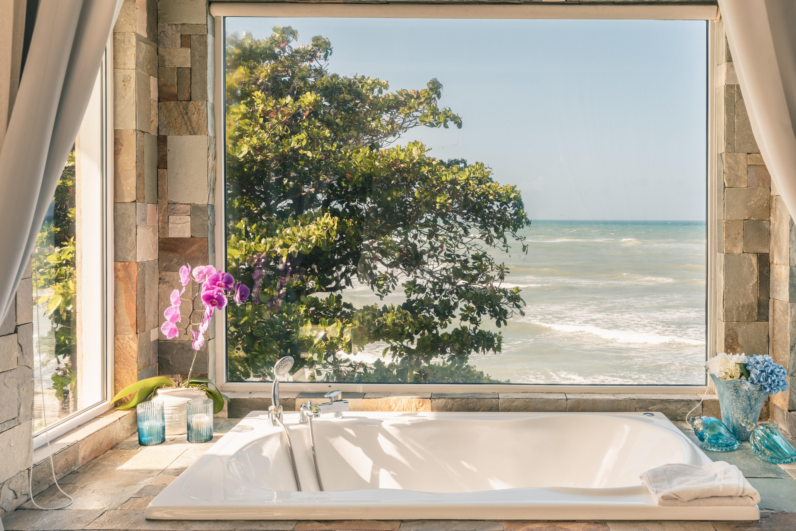 DSC09952DSC09952-HDR_7569x5049