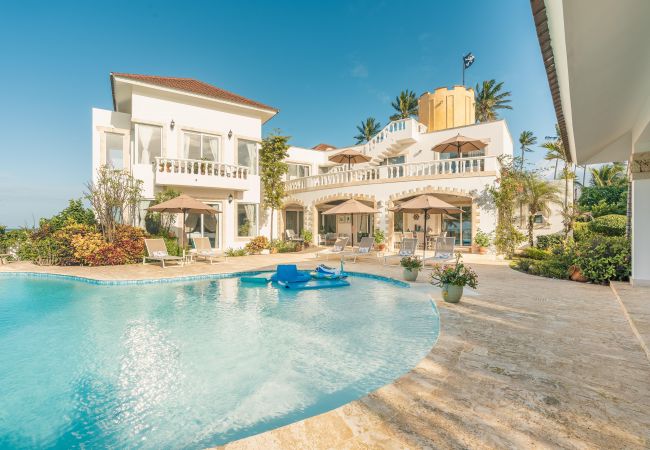 DSC00234DSC00234-HDR_7892x5264