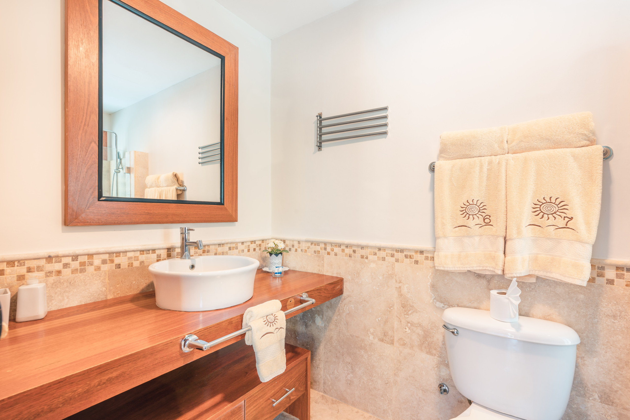 DSC02889DSC02889-HDR