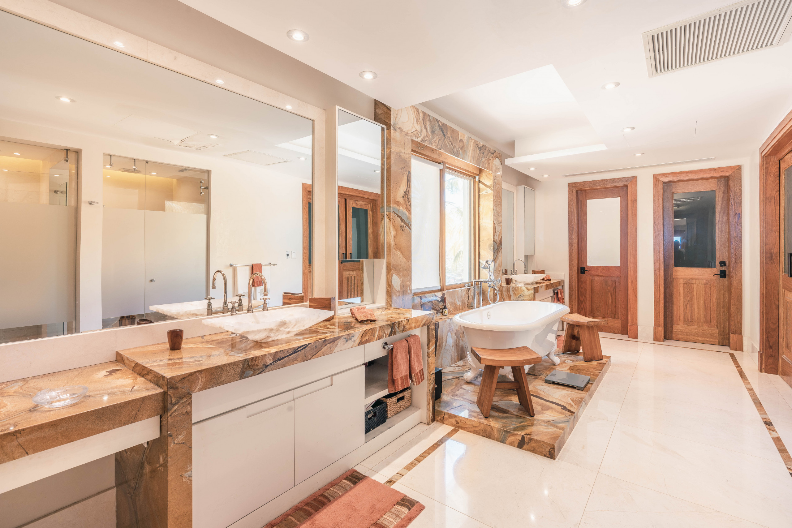 DSC09915DSC09915-HDR