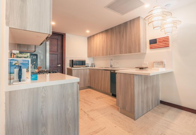 DSC08662DSC08662-HDR_7554x5039