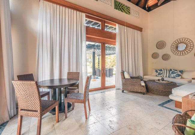 DSC07166DSC07166-HDR_7813x5211