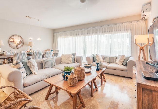 DSC09961DSC09961-HDR_7366x4913