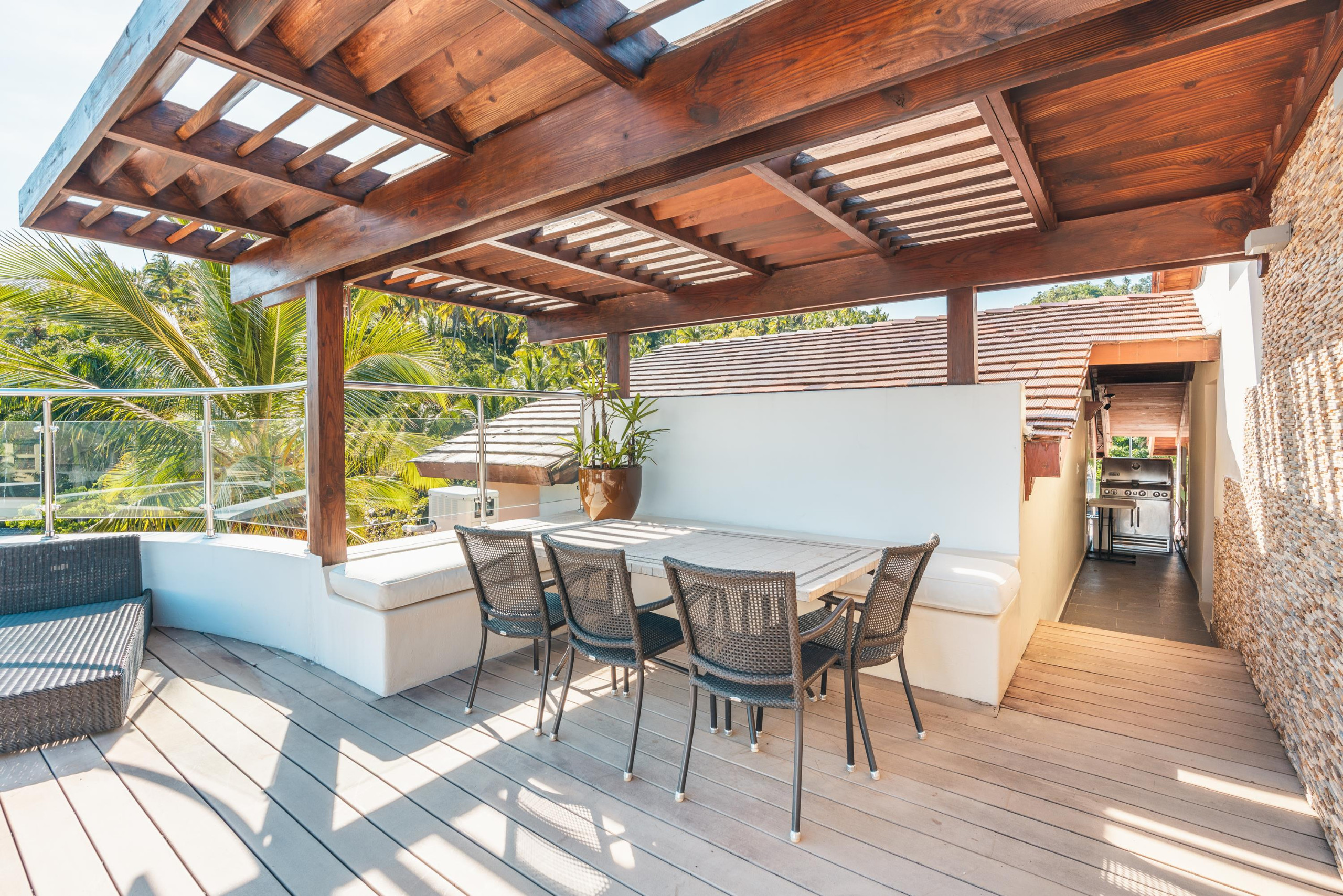 DSC09870DSC09870-HDRCopy