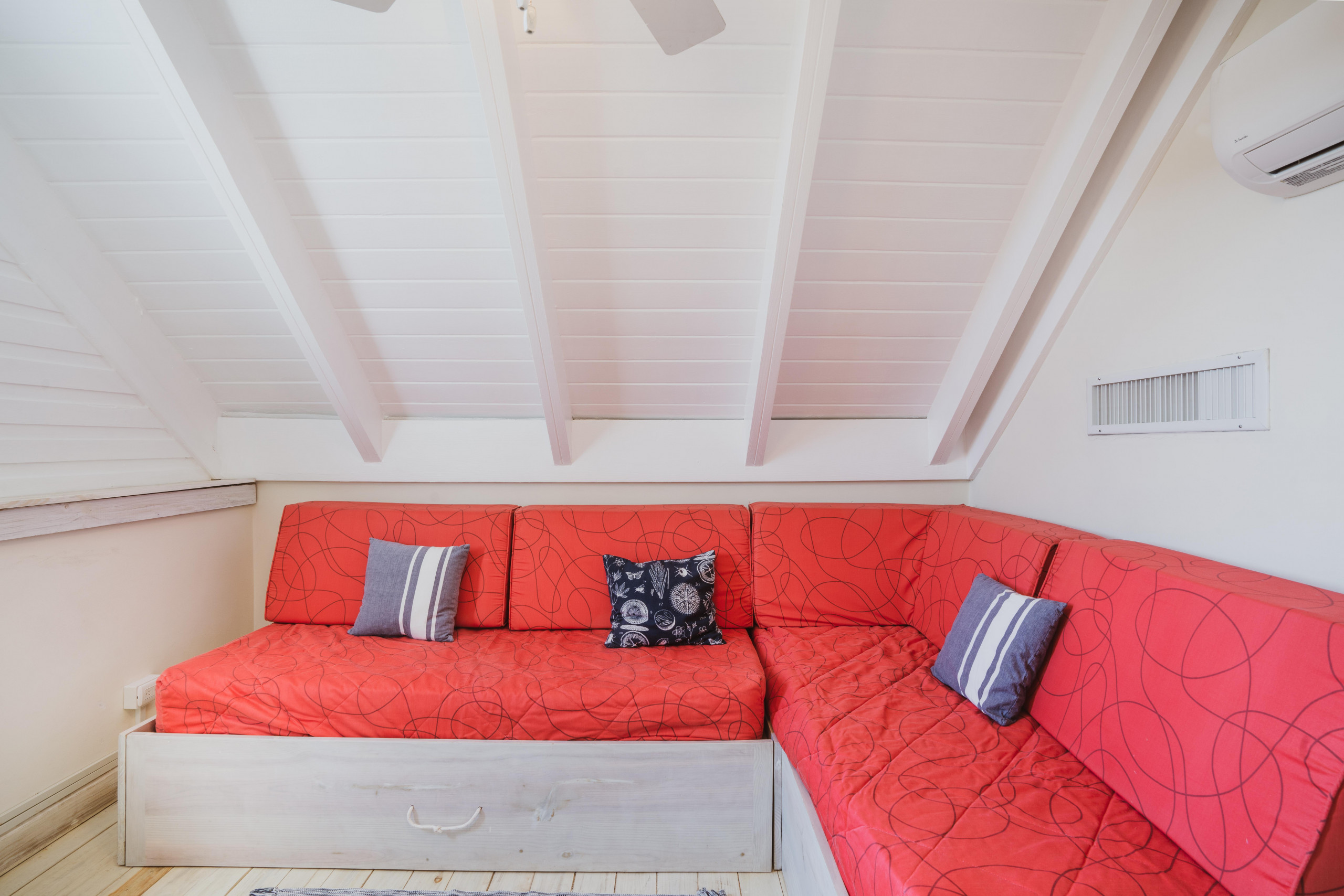 DSC06822DSC06822-HDR_7733x5158