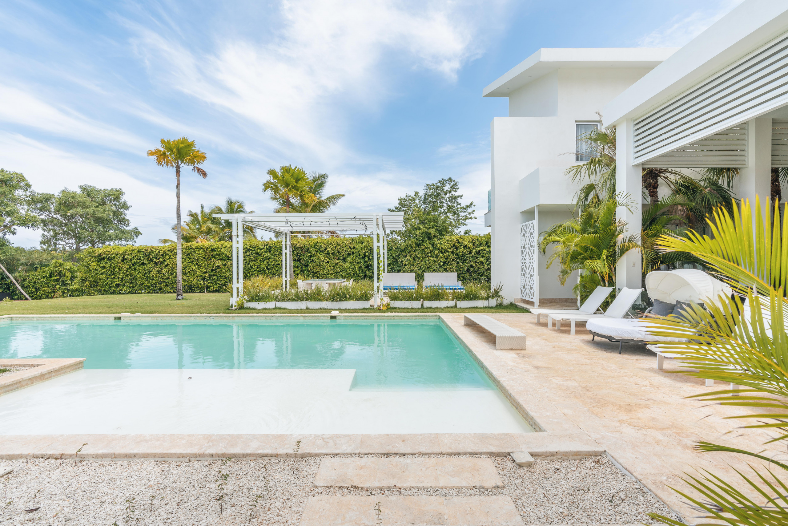 DSC00217DSC00217-HDRCopy