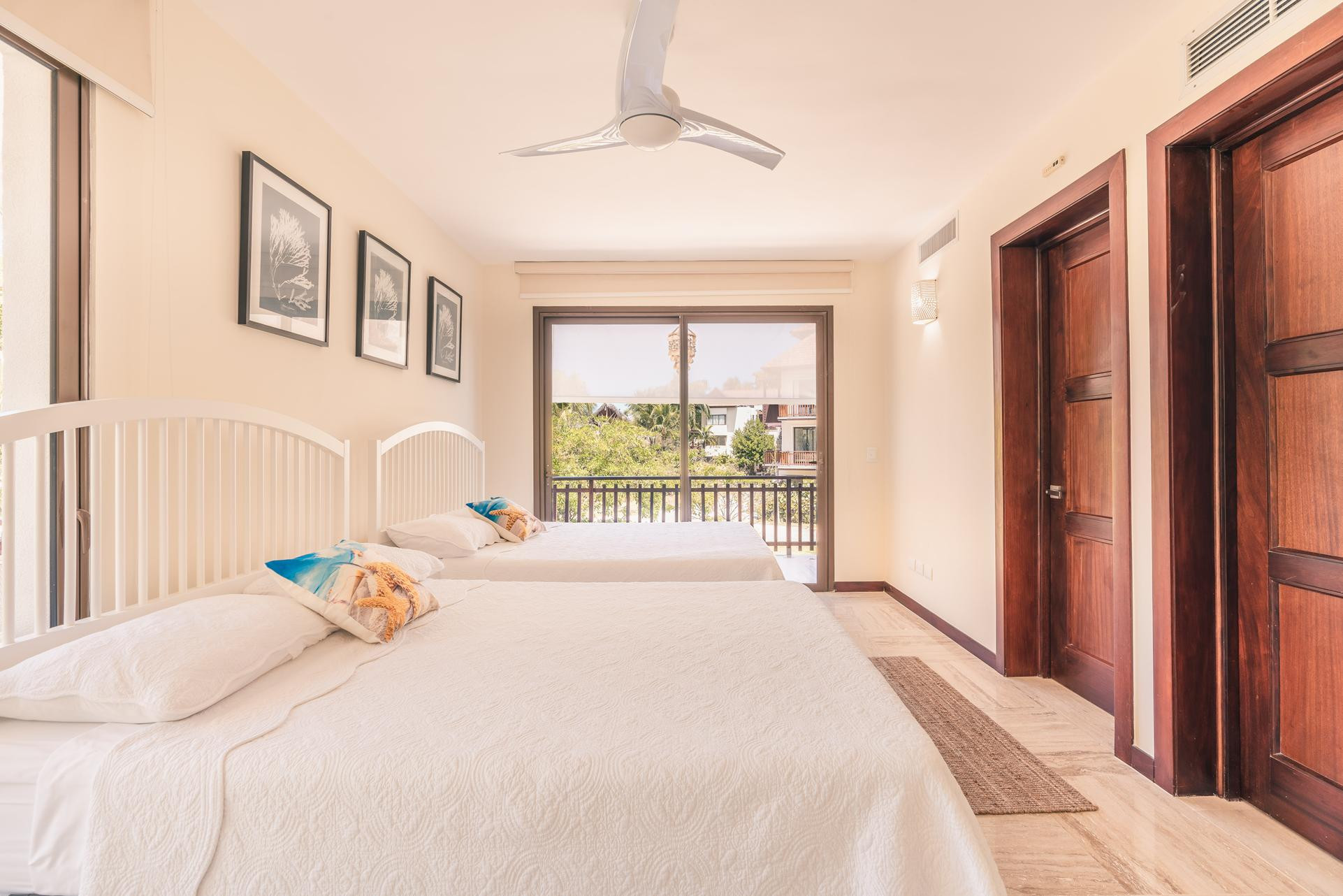 DSC08630DSC08630-HDRCopy