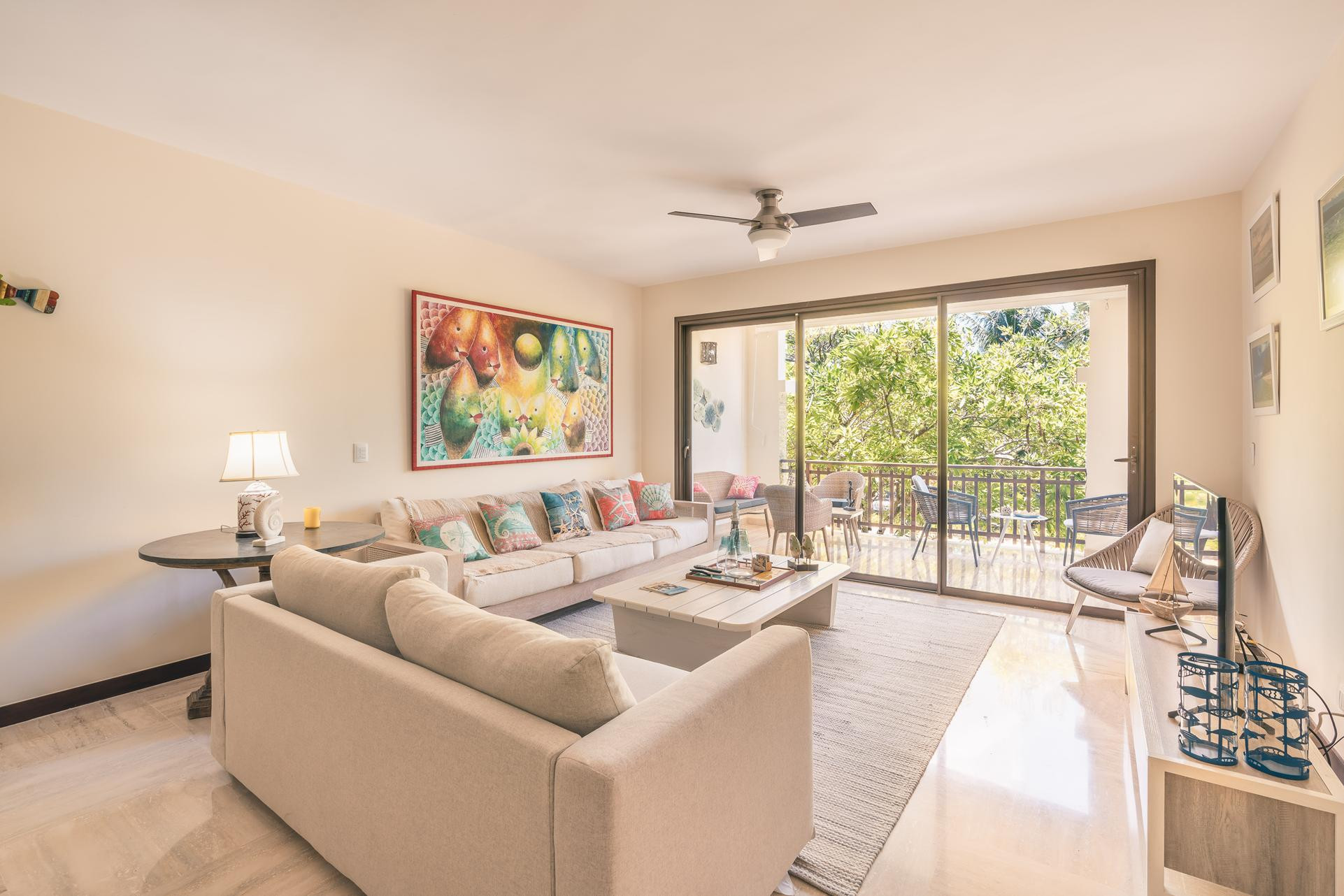 DSC08569DSC08569-HDRCopy