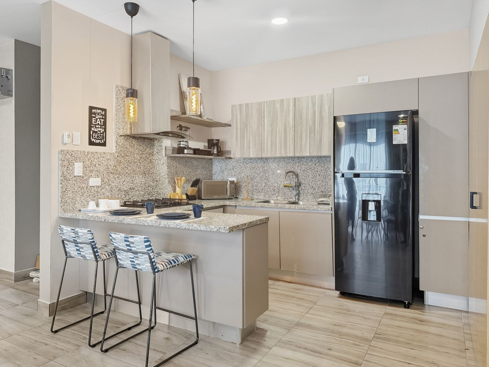 WhatsAppImage2025-10-03at3