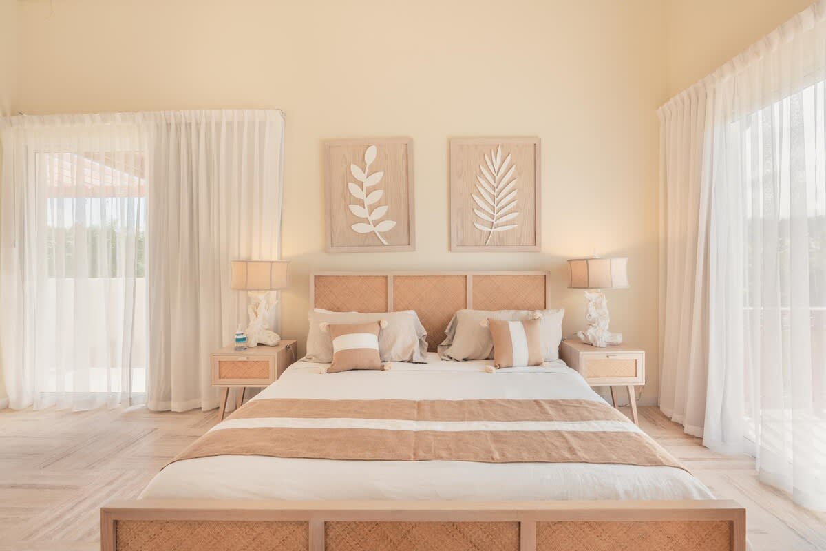 6944442ffcb6fe3e7c3fbd01