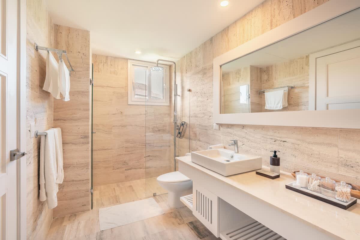 6944442efcb6fe3e7c3fbcf5