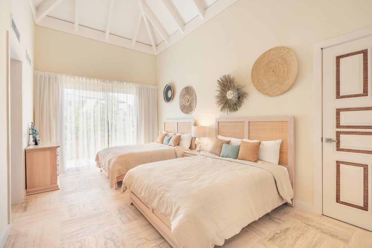 69444433fcb6fe3e7c3fbd36