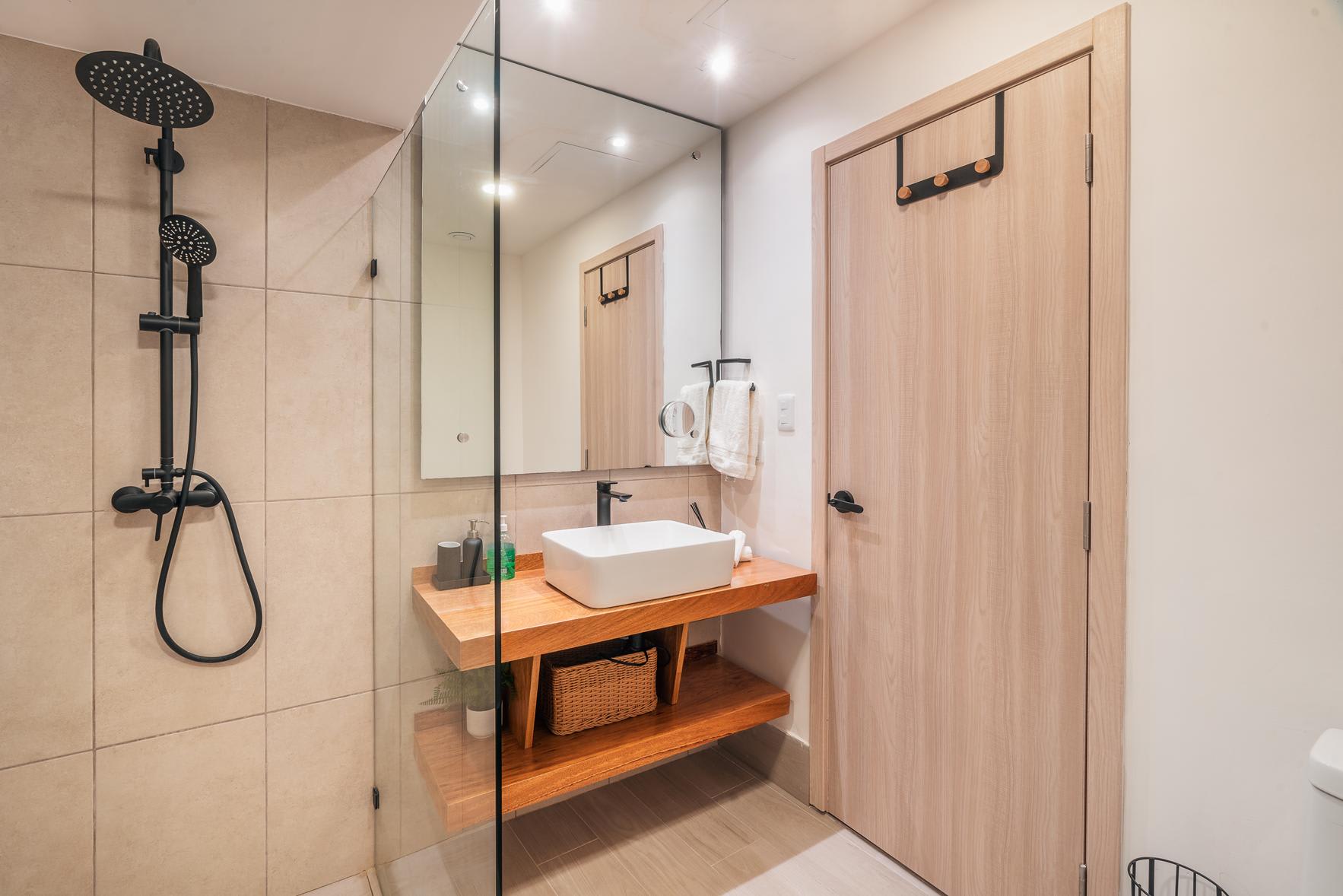 69b027b27327310011fe8543