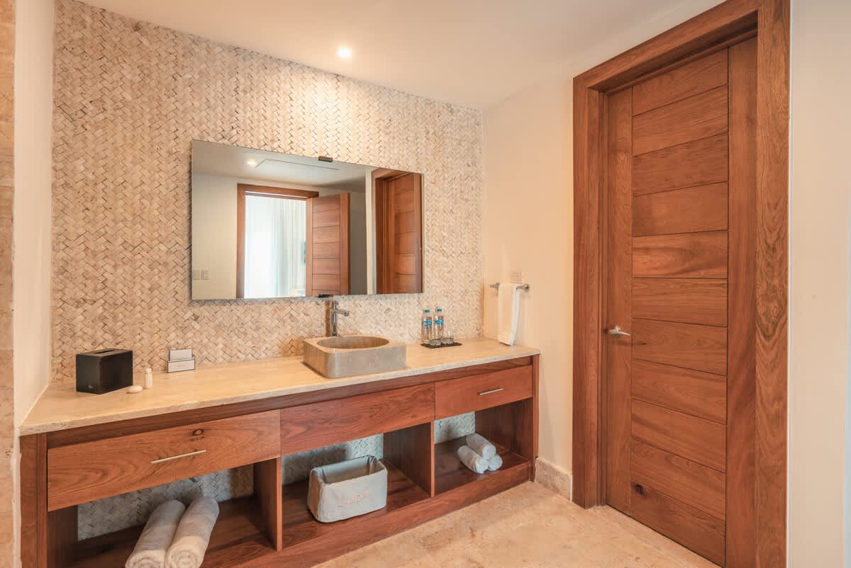 69444361914dba2e072f7571