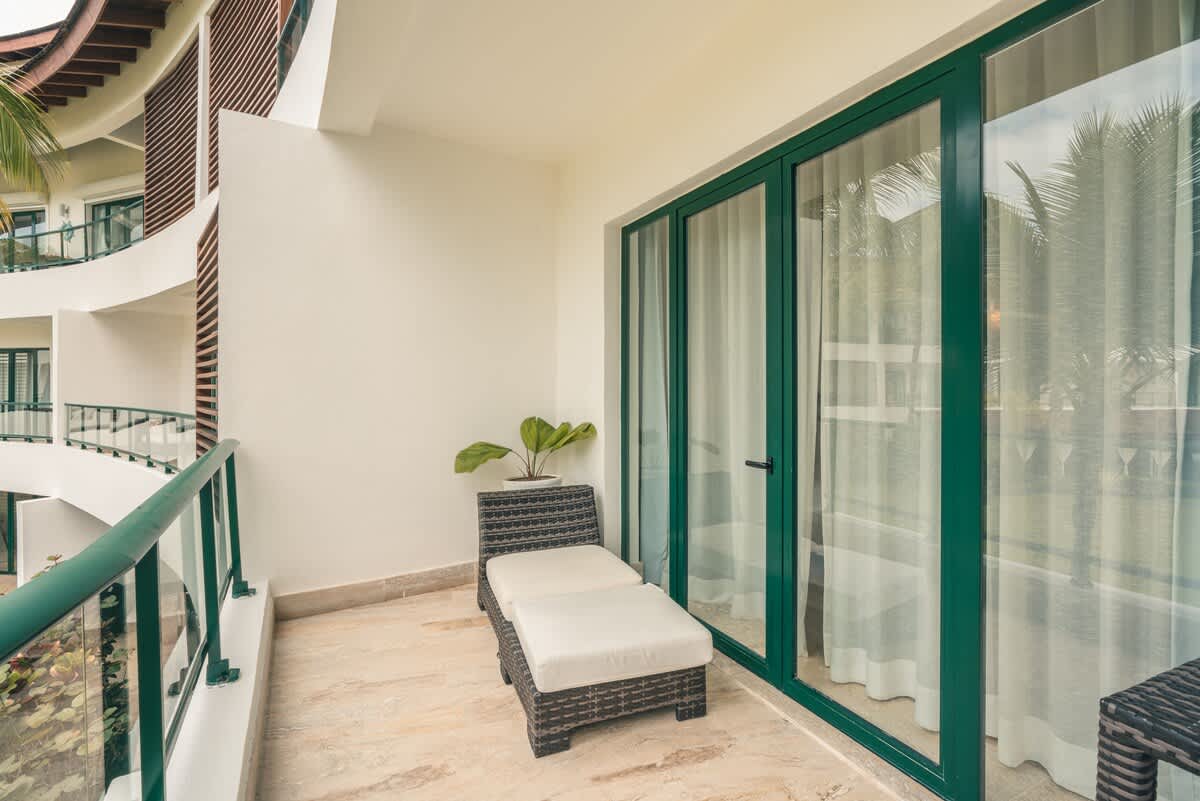 69444365914dba2e072f75a4