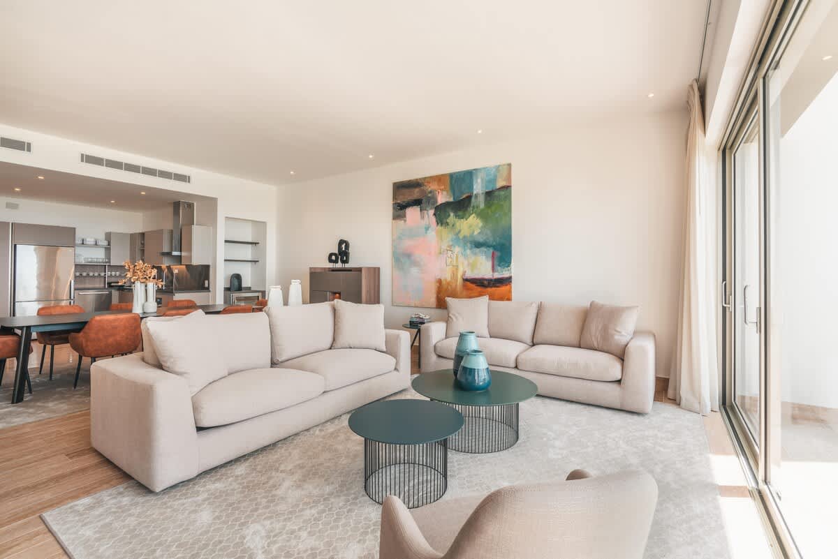 694443e2fcb6fe3e7c3fb931