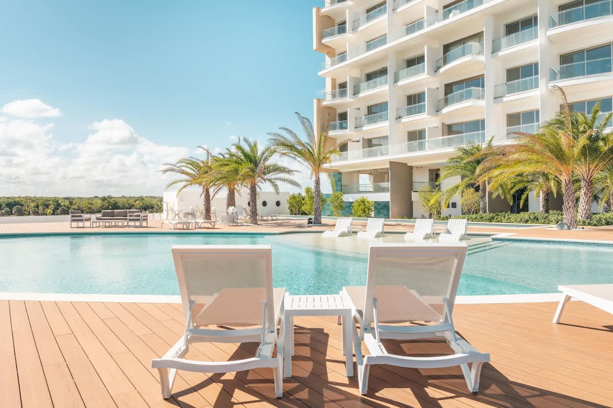 694443e2fcb6fe3e7c3fb92d