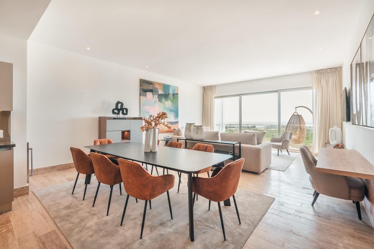 694443e3fcb6fe3e7c3fb945